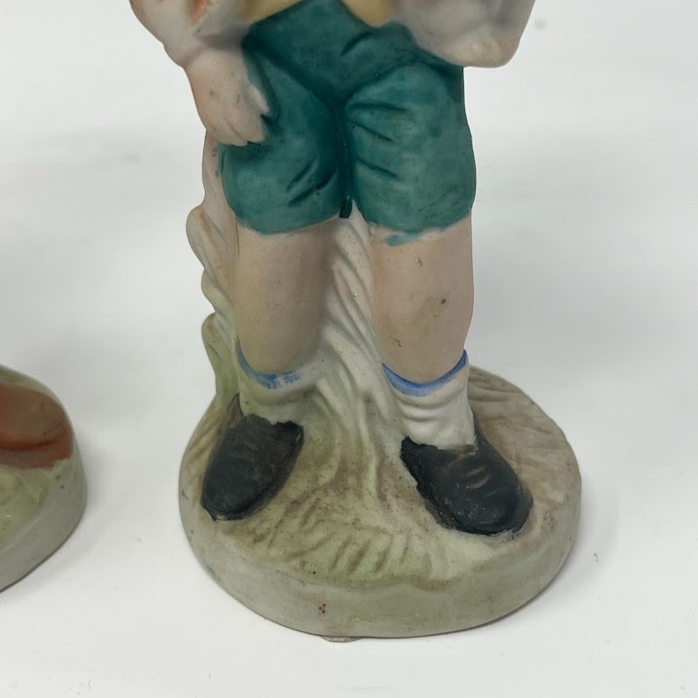 Vintage Bisque Boy and Girl Figurine Set Holding Dogs 7 inch Figurines - Picture 4 of 8